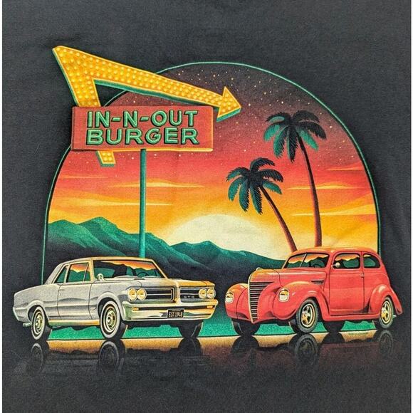 In-N-Out Burger Las Vegas LV Classic Cars Hot Rod T Shirt Sunset Palm Trees Sz S - Picture 2 of 5